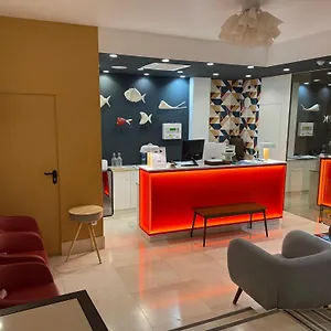 Boutique Poniente Playa 2*, San Antonio (Ibiza) Spain